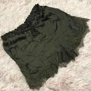 H&M olive green silk shorts size 4